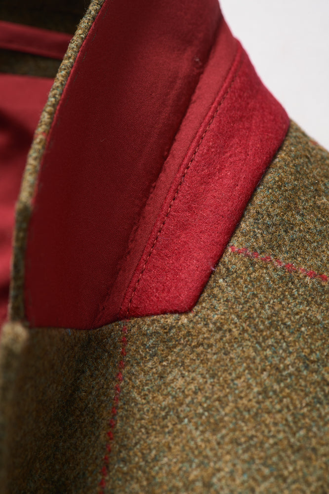 Tweed Blazer Kragen